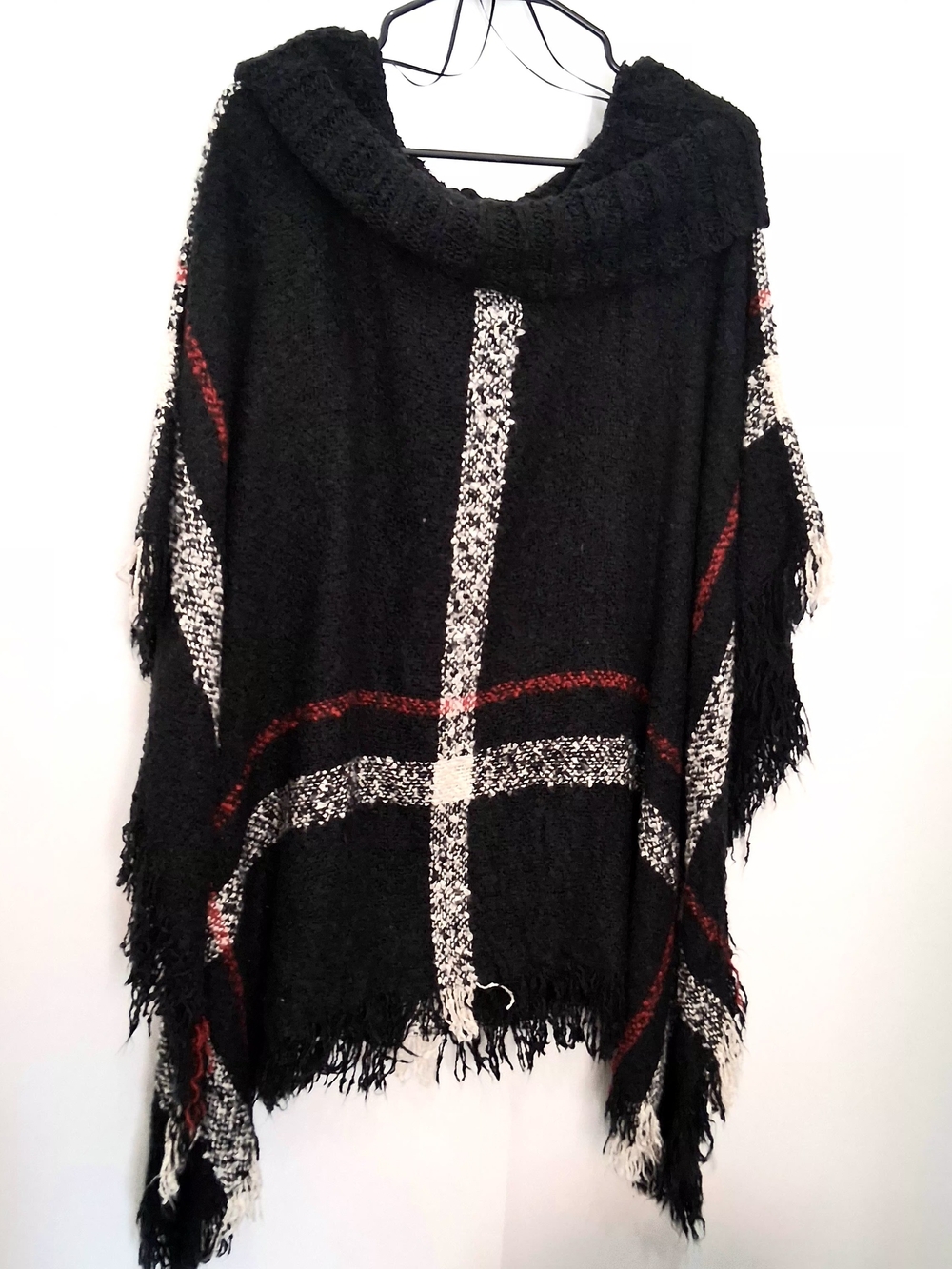 Black Plaid Fringe Knit Sweater Poncho Size L/XL